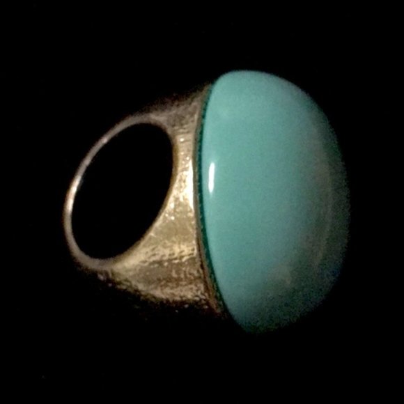 SOLD 🛍 Vintage Custom Made Green Jade Gold Ring - Picture 5 of 9